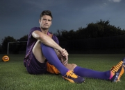 开云官网-乌克兰绝境求生，阿尔瓦雷斯踢出教科书级表现，一场胜利背后的战术启示录